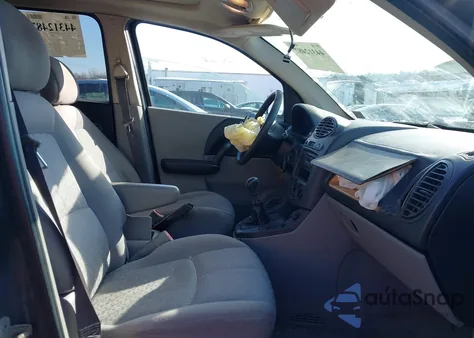 2005 Saturn Vue 4 Cyl из США, поврежденный, VIN 5GZCZ23D65S870116